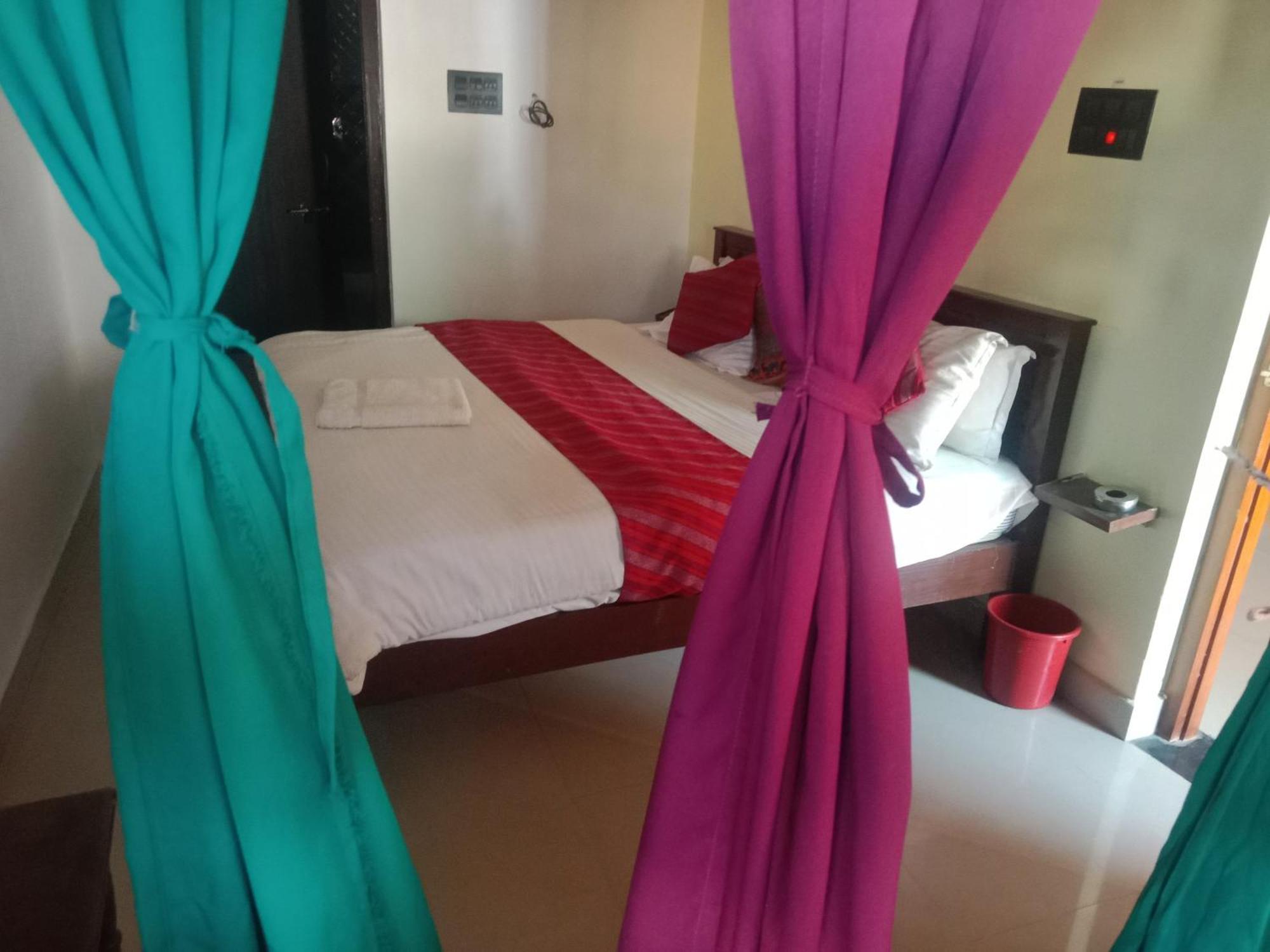 โฮเต็ล นีม ฮาเวลี Hotel ไจซัลเมอร์ ภายนอก รูปภาพ