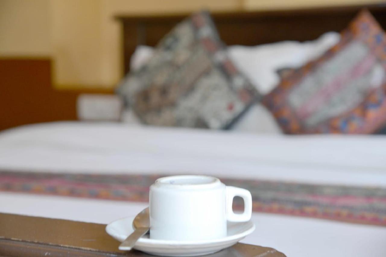 โฮเต็ล นีม ฮาเวลี Hotel ไจซัลเมอร์ ภายนอก รูปภาพ